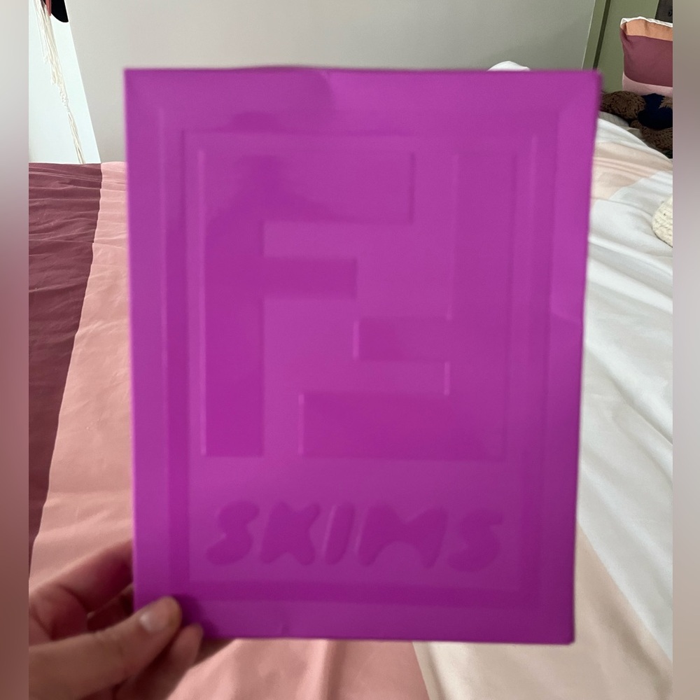 Skims Fendi bodysuit box